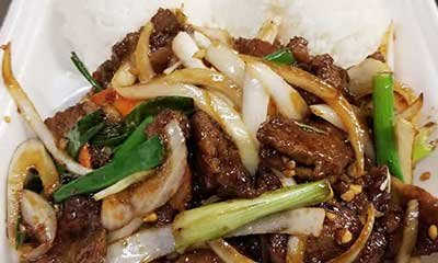 W5. Broccoli Beef / Chicken