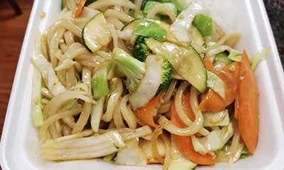 YK7. Vegetable Lo Mein