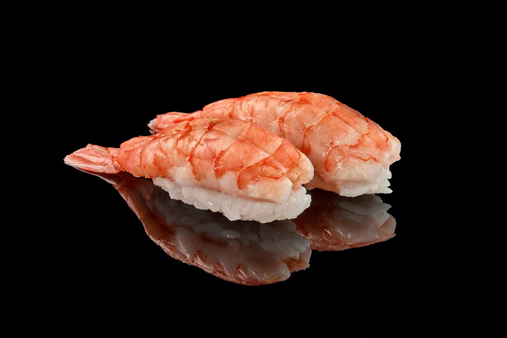 Shrimp / Tobiko* (Flying Fish Roe)
